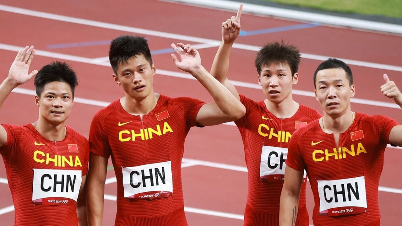 梁小静/葛曼棋/黄瑰芬/韦永丽第六;男子4×100米接力决赛 汤星强