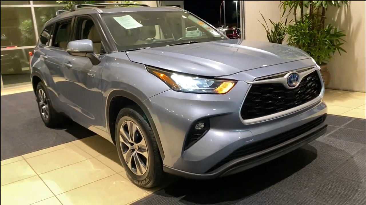 2022款丰田汉兰达混动五座精英版到店实拍,买不买本田冠道自己定