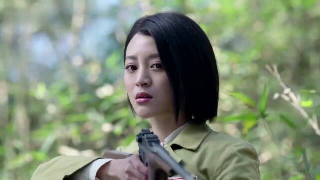 铁血茶城女特务防止小玉报信半路痛下杀手场面太残忍