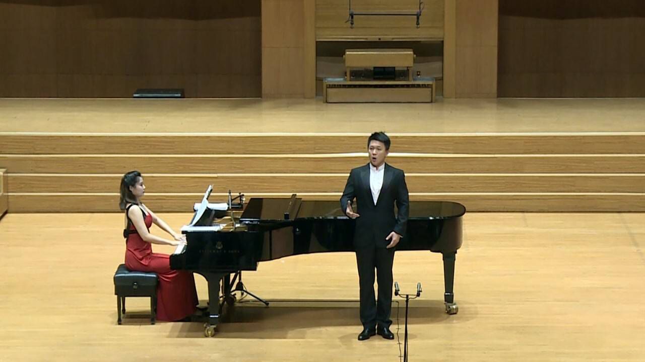 黄河颂作词光未然作曲冼星海演唱郎奥博钢琴李舒曼