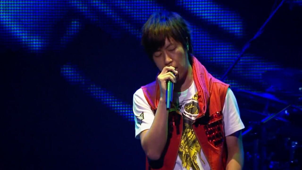 五月天《爱情万岁》,dna创造演唱会