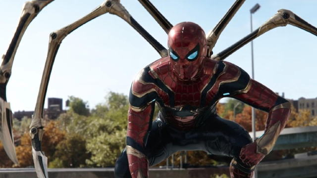 蜘蛛侠的新型纳米战甲太厉害了,直接把敌人装备侵蚀同化,变成了自己的