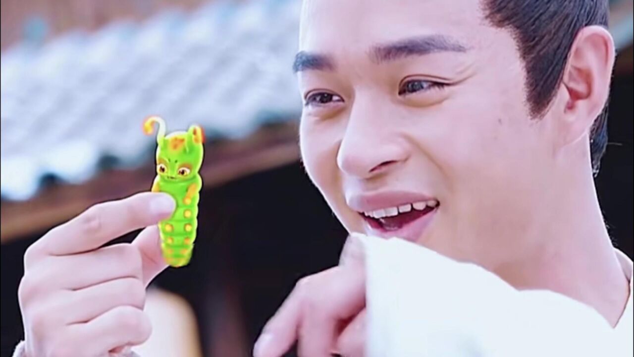 《花千骨》十一师兄被糖宝的魅力吸引,深深爱上了她!