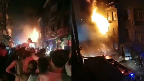 现场视频！浙江宁海县一民房发生火灾，火势较大，事故致7人死亡