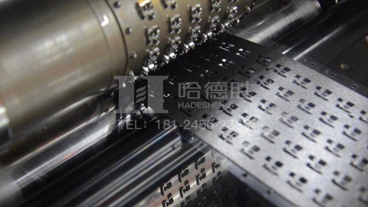 手机辅料模切件模切小孔排废圆刀工艺演示_高清1080P在线观看平台_腾讯视频