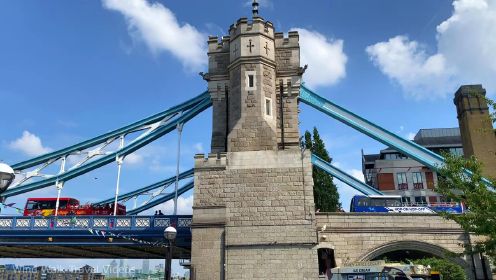 [4K]英国伦敦塔桥步行街🇬🇧 2022步行旅游指南🎧 箱子。#唐加文#