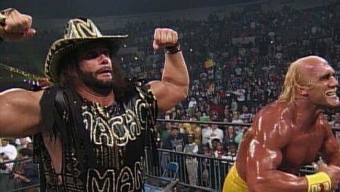 胡克霍根和兰迪萨维奇两大顶流加入！WCW的名气直接起飞