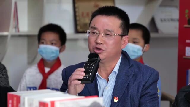 【深入学习贯彻党的二十大精神】汇川区城市书房联动农家书屋,“红色遵义”云上互动宣讲入民心