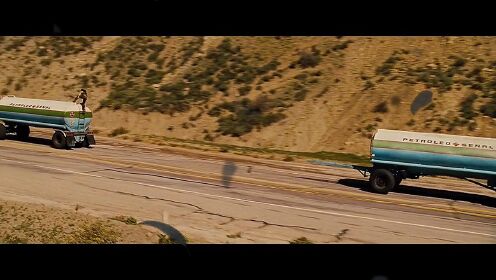 《速度与激情4》真人版极品飞车