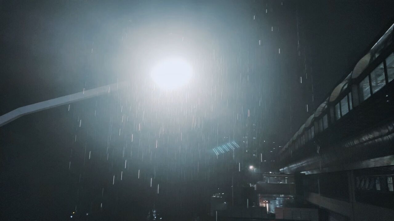 第2395期|夜晚地铁站路灯下雨淅淅沥沥唯美安静孤独雨景情绪抒情下雨天视频素材#下雨素材#路灯素材#视频素材_高清1080P在线观看平台_腾讯视频