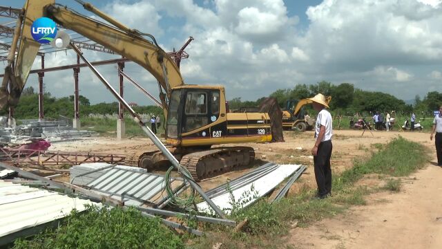 南塘镇拆除2宗占用基本农田违法建筑