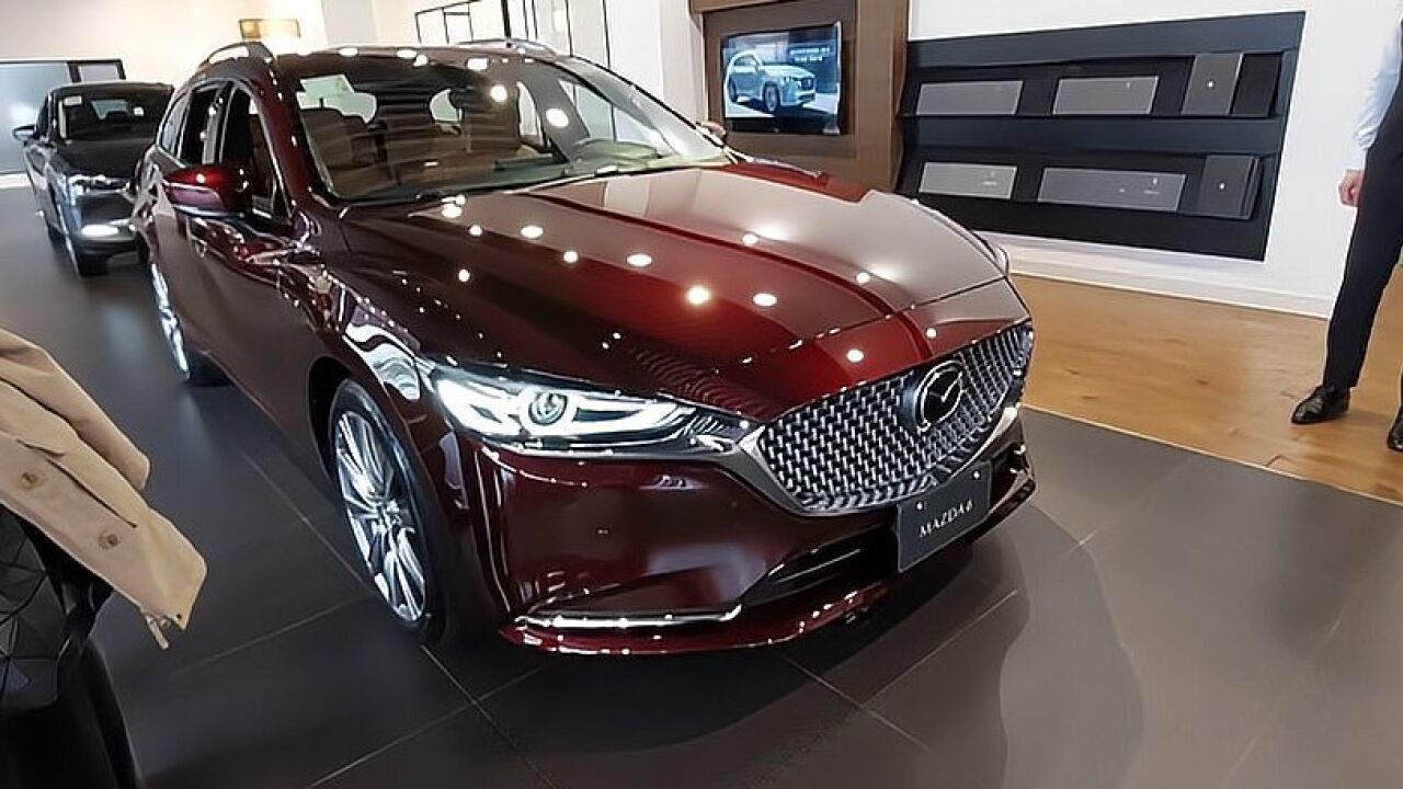 搭2.5升 48v轻混,17万比奥迪a4漂亮