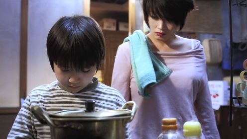 父亲花五千买一个风尘女人回家，却让儿子喊她妈妈，韩国电影《第十一个妈妈》