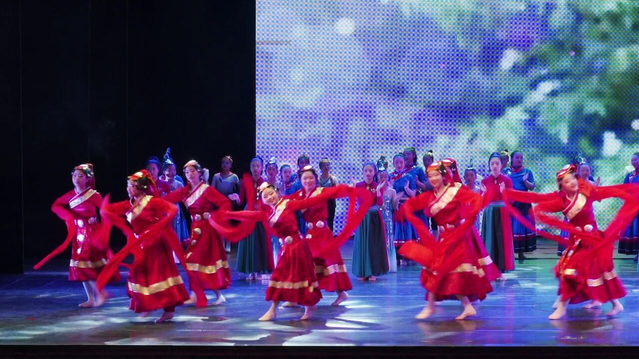 00开场舞《美丽中国》