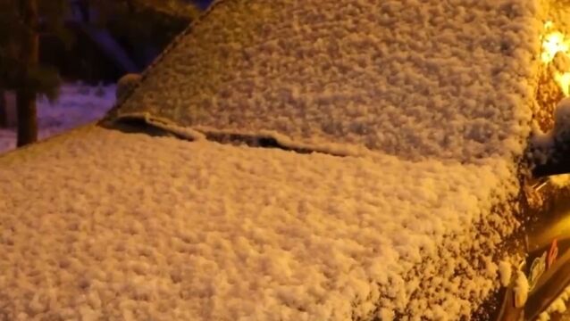 黑龙江漠河:出现降雪天气,今天漠河气温骤降8℃