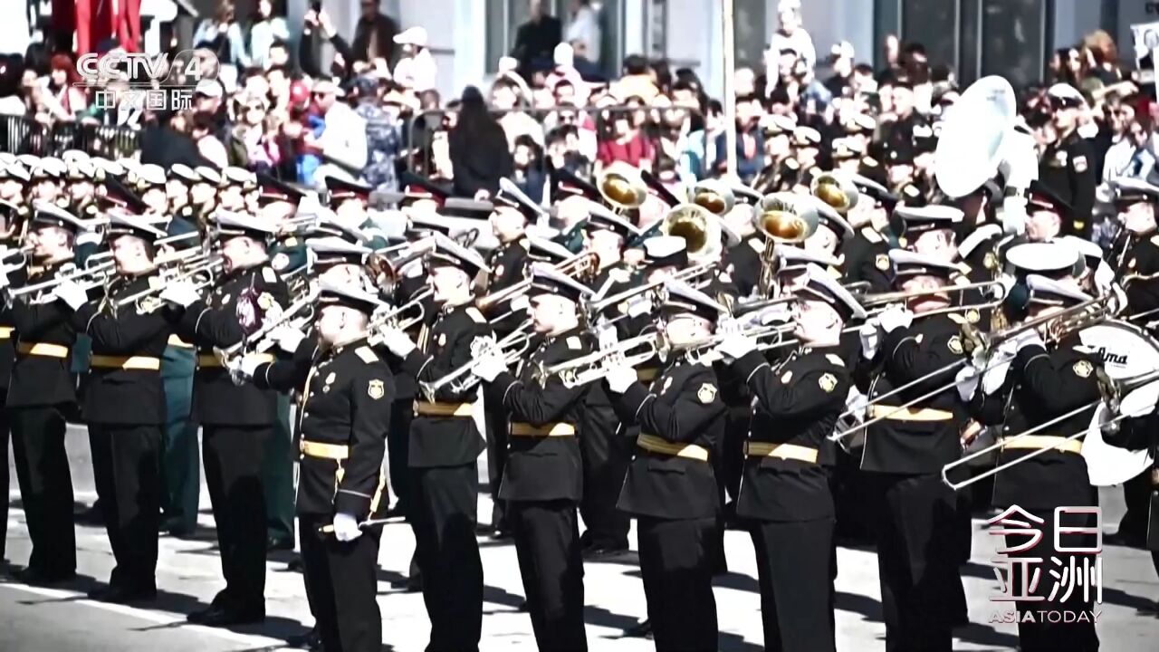 俄罗斯胜利日红场阅兵普京强调铭记卫国战争_高清