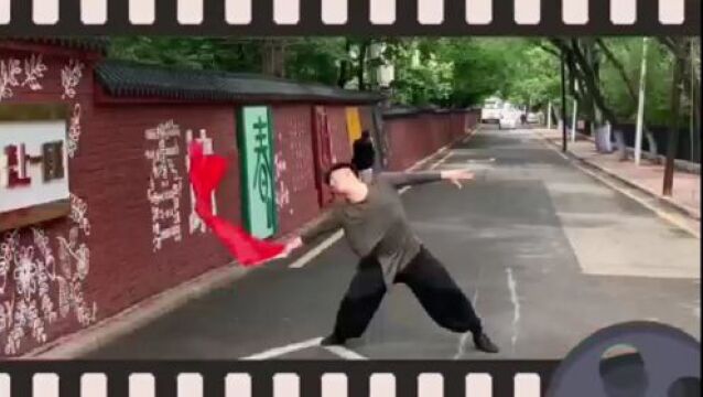 众HUA香坊 | 【香坊真香 书香门第】小刘老师舞蹈打卡香坊网红街区