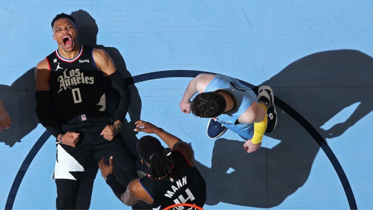 威少快船十佳球:血帽kd布克太硬 2年780万实在太香