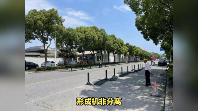 增设隔离栏、停车位划线 上海施湾交通安全设施已到位!