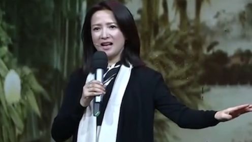 出演过四大名著的大美女何晴，献唱《牡丹亭》选段，风韵犹存