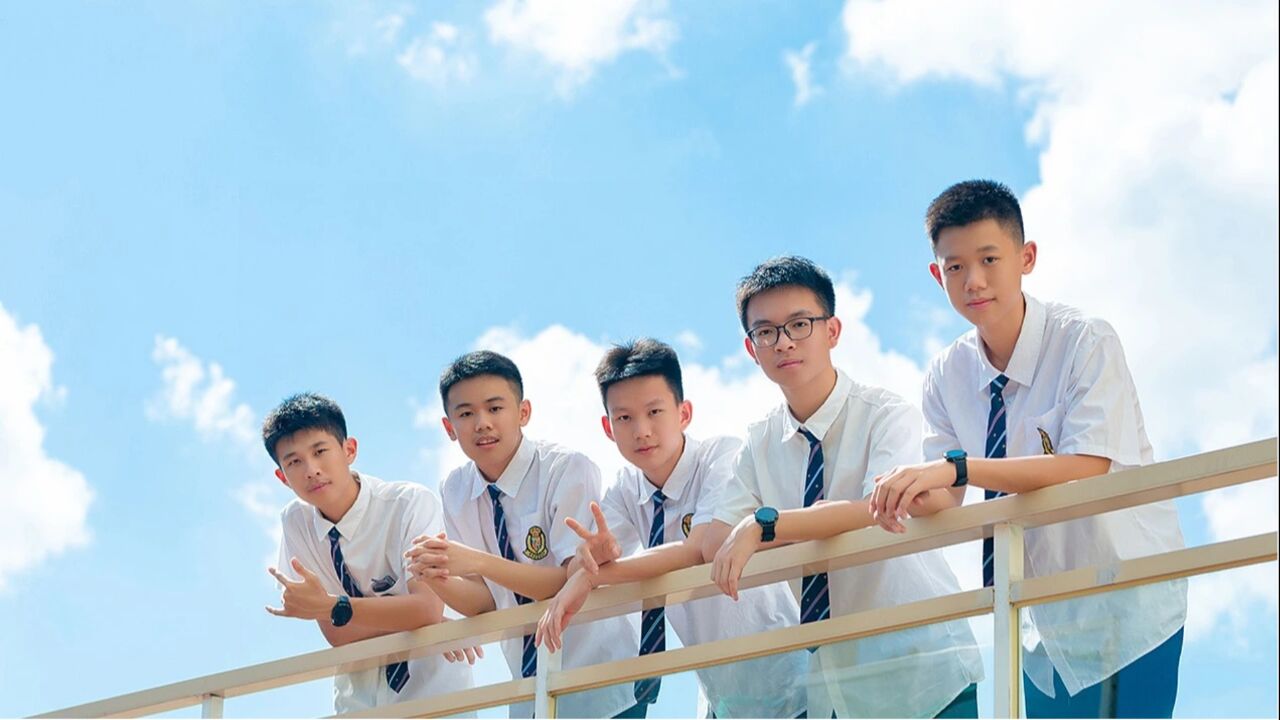 中山市西区铁城初级中学 初三6班毕业视频