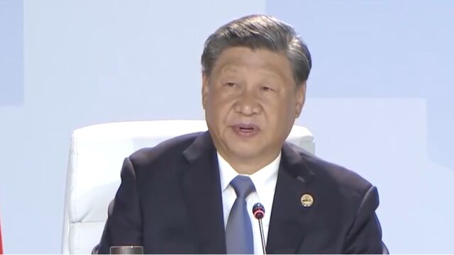 习近平出席金砖国家领导人第十五次会晤特别记者会,强调金砖扩员是金砖合作的新起点,将为金砖合作机制注入新活力