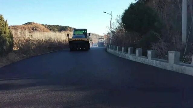 迁西:修好乡村道路 助力乡村振兴