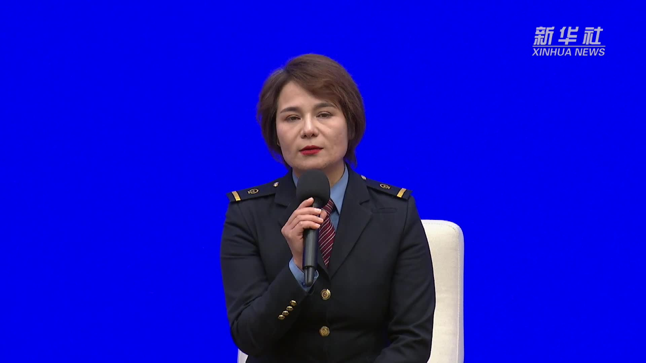 "最美铁路人"米尔班·艾依提:民族团结之花是最美的