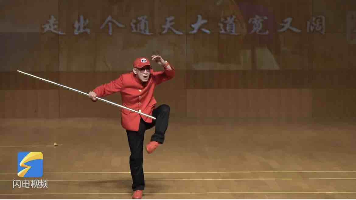 "致敬经典 走进四大名著" 系列公益讲座启动 六小龄童讲述百年"章氏