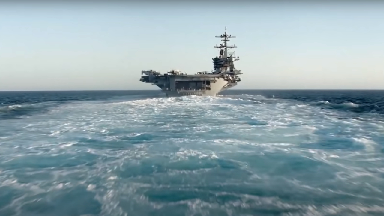 中国004型航母呼之欲出,2040年有望服役8艘航母,2艘核动力