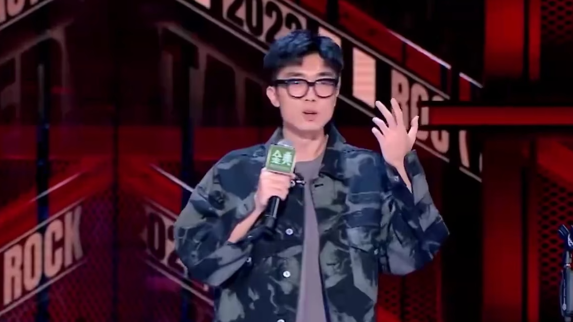 爆梗脱口秀丨妈妈打扮精致去菜市场不买菜,kid看到后秒懂