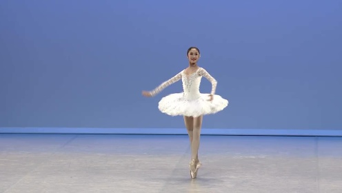 太激动！中国的芭蕾舞女孩跳起难度这么高西方的经典芭蕾一点都不输他们！