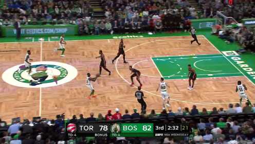 《NBA全场集锦》猛龙vs凯尔特人最佳扣篮 霍福德顺下内线暴力战斧劈扣