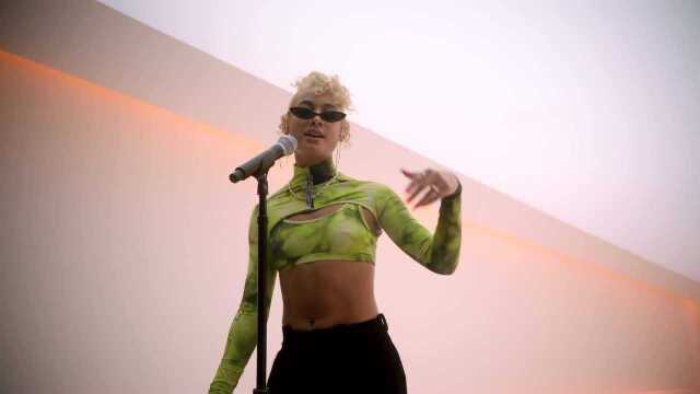 DaniLeigh  Do It To Me (Live) | Vevo DSCVR