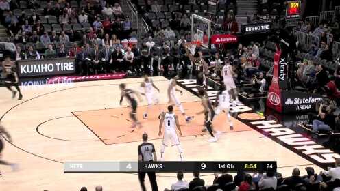 《NBA全场集锦》【扣篮】同样的方式再来一个 特雷杨连线琼斯飞身暴扣
