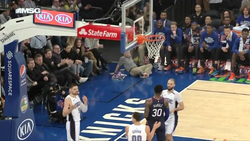 《NBA全场集锦》巴雷特扛着对手打板2+1 武切维奇气到砸篮球架被吹T