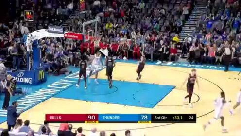 《NBA全场回放》【原声回放】公牛vs雷霆第3节 施罗德保罗连砍4分打停公牛