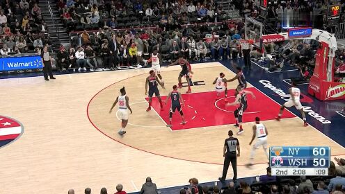 《NBA全场集锦》听说你想拦我？巴雷特旱地拔葱隔人上篮造强杀伤
