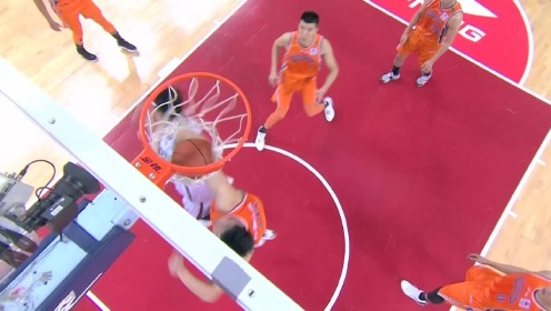 《CBA全场集锦》容子峰上篮不中 沈梓捷摘板暴扣势大力沉
