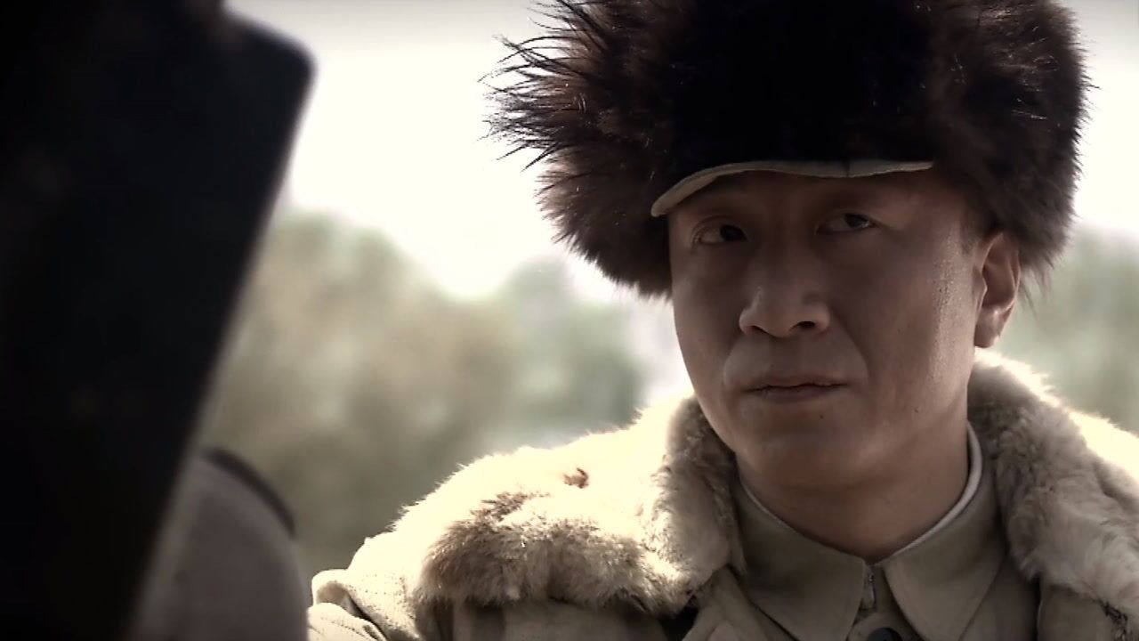 《人间正道是沧桑》第45集03:炮弹被研制出来,杨立青高兴地像个孩子