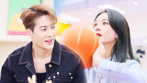 赵丽颖王嘉尔展开争鸡蛋大战