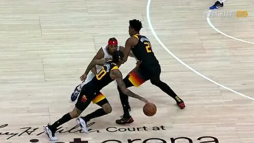 《NBA全场集锦》莺歌后仰跳投稳稳命中 克拉克森杂耍式三分潇洒写意