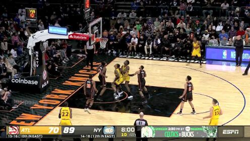 《NBA全场集锦》展现逆天身体素质 科林斯篮下强打命中