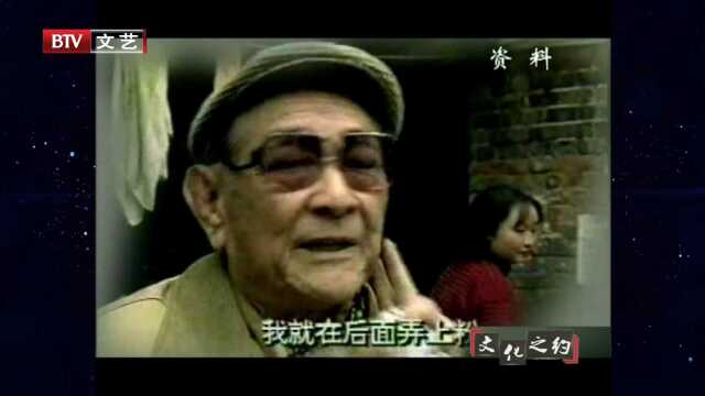 谢添从小就学卓别林,天生的演员坯子