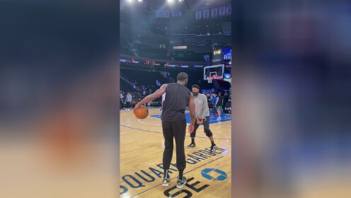 《NBA全场集锦》全心投入积极备战！绿军尼克斯开赛前双方球员疯狂热身