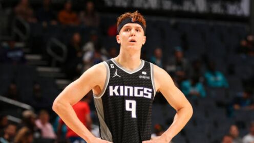 《NBA全场集锦》【球星】赫尔特vs黄蜂集锦 全场26分五记三分带队逆转