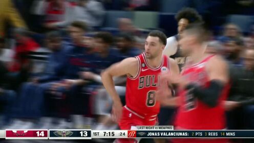 《NBA全场集锦》抬手就投说有就有 CJ外线出手飚中三分