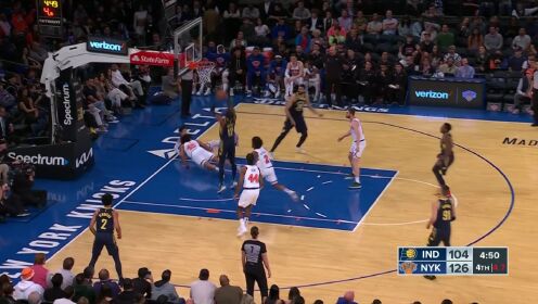 《NBA全场集锦》毕塔吉击地连线 布里塞特平地而起双手暴扣