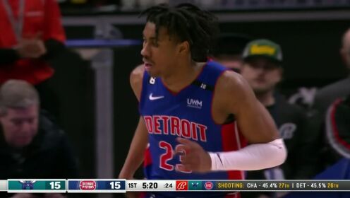 《NBA全场集锦》一路火花带闪电！艾维连续超车上篮轻取