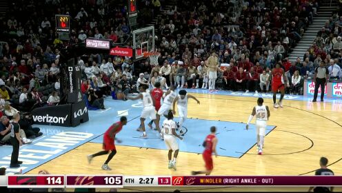 《NBA骑士》这是三不沾还是妙传？巴恩斯旱地拔葱空接暴扣